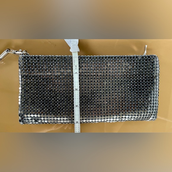 Silver metallic bag - Picture 3 of 4